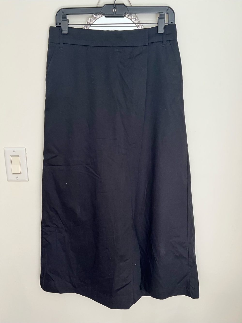Cotton Black Cropped Pants with a wrap skirt detail